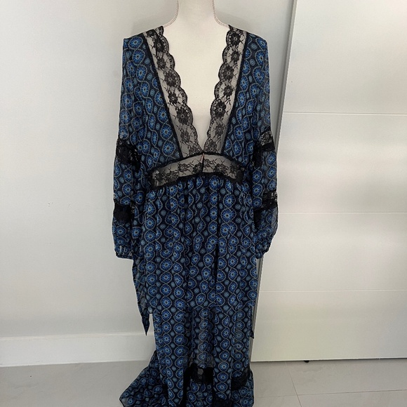 MISA Los Angeles Sansia Maxi Dress NWT Blue Lace Flowing Work Party Trendy - Picture 6 of 17